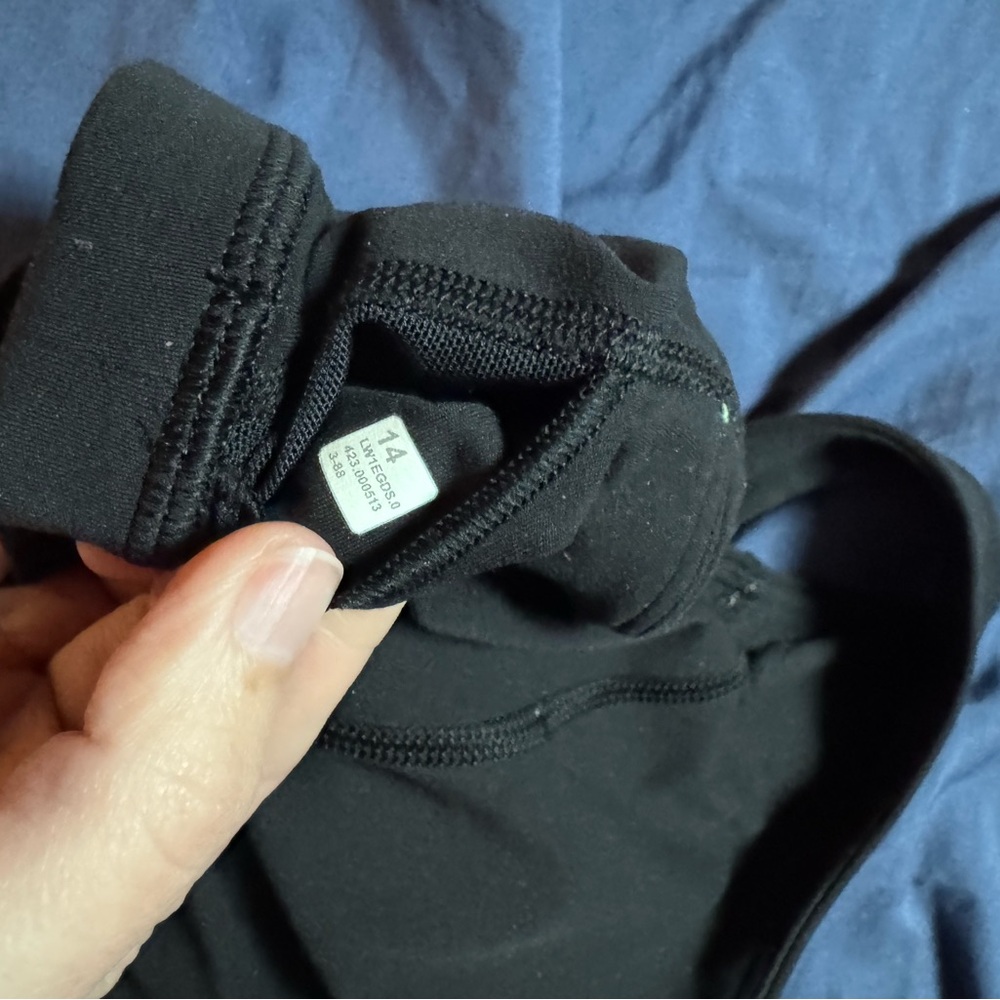 Lululemon align cropped tank. C/D cup - Picture 5 of 5